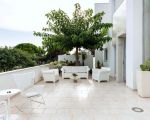 casa-contemplamare-2-terrasse-mit-terrassenmoebeln.jpg