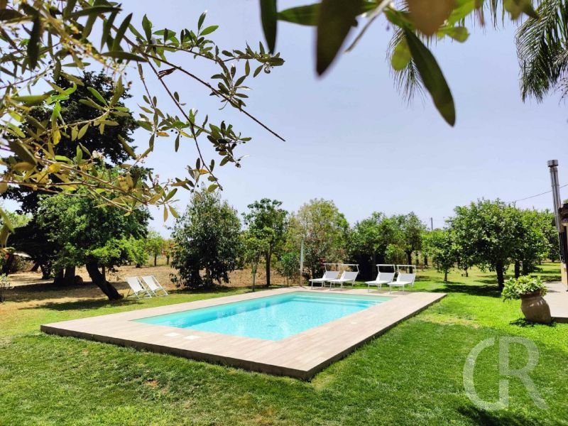 casa-limoni-blick-auf-das-schwimmbad.jpg