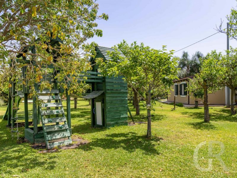 casa-limoni-gartenbereich.jpg