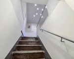 ferienwohnung-achille-treppenaufgang.jpg