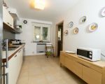 ferienwohnung-antonella-moderne-einbaukueche.JPG