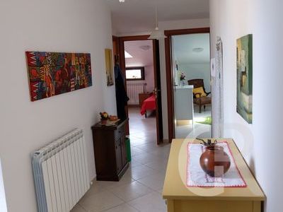 ferienwohnung-antonio-blick-vom-flur-in-die-beiden-schlafraeume.JPG