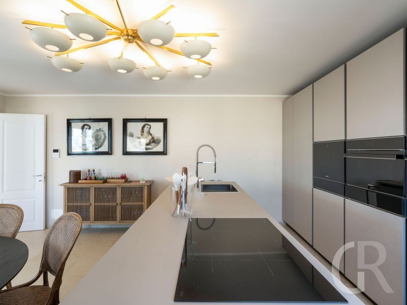 ferienwohnung-aurispa-blick-in-die-kueche.jpg