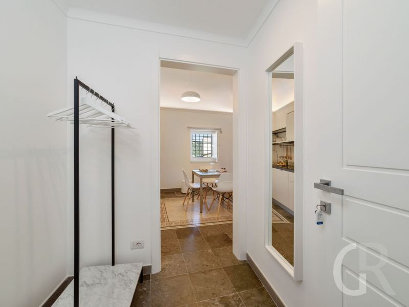 ferienwohnung-ettore-kleiderablage.jpg