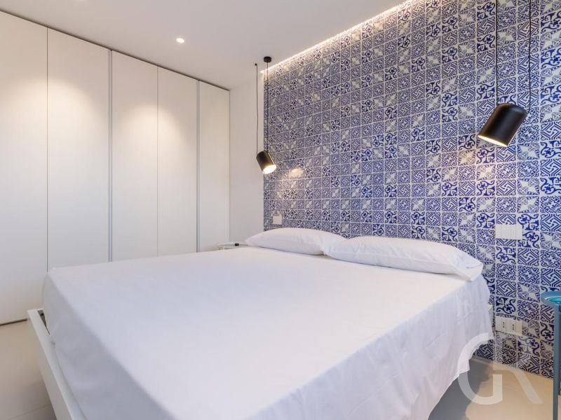 ferienwohnung-medea-doppelbett-im-schlafraum.jpg