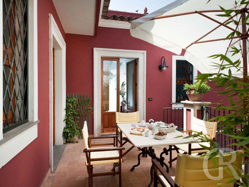 ferienwohnung-torre-archirafi-vordere-terrasse.jpg