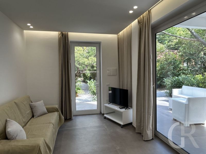 palme-garden-wohnraum-mit-schlafsofa.jpg