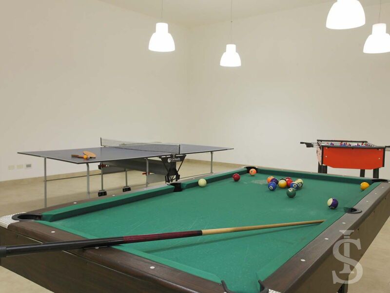 villa-afodite-billardtisch-und-tischtennis.jpg