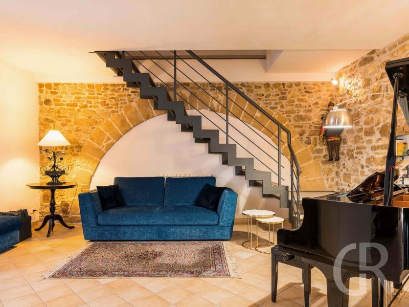 villa-ager-costa-sofa-am-piano.jpg