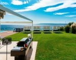 villa-angelina-barbecue-im-garten.jpg