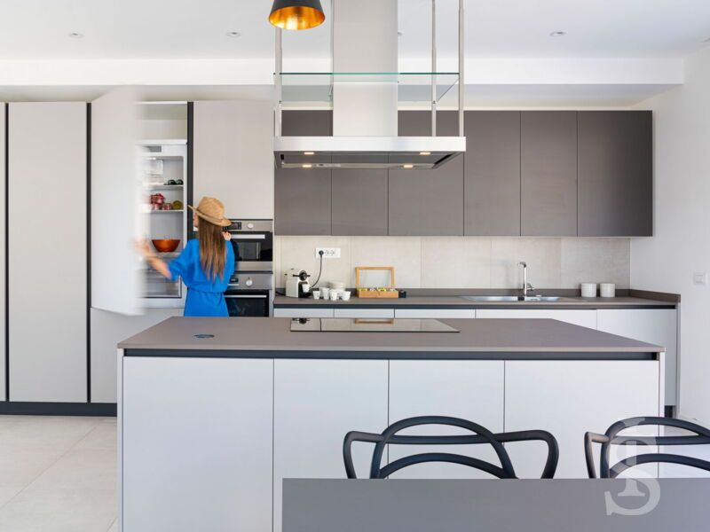 villa-anna-moderne-kueche.jpg