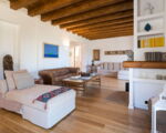 villa-casita-blick-ins-wohnzimmer.jpg