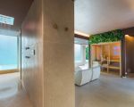 villa-castalia-fitnessbereich-mit-sofa.jpg