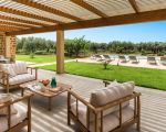 villa-cavale-sitzmoebel-auf-der-terrasse.jpg