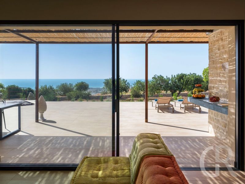 villa-gelso-bianco-blick-aus-dem-wohnzimmer.jpg
