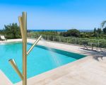 villa-gianos-schwimmbad-mit-sonnenterrasse.jpg
