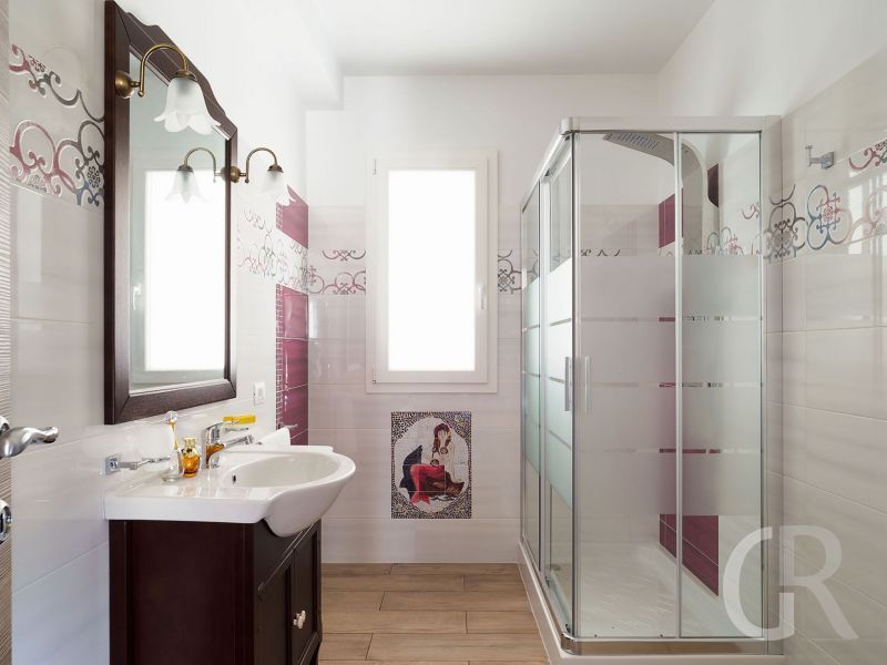 villa-kika-dusche-im-bad.jpg