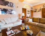 villa-mila-gemuetliches-wohnzimmer.jpg