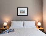 villa-paolina-weisses-doppelbett.jpg