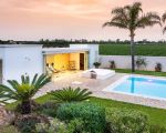 villa-pietra-del-sole-pool-am-abend.jpg