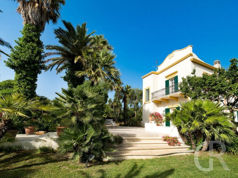 villa-san-ciro-blick-auf-die-villa.jpg