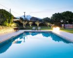 villa-viagrande-abenddaemmerung-am-pool.jpg