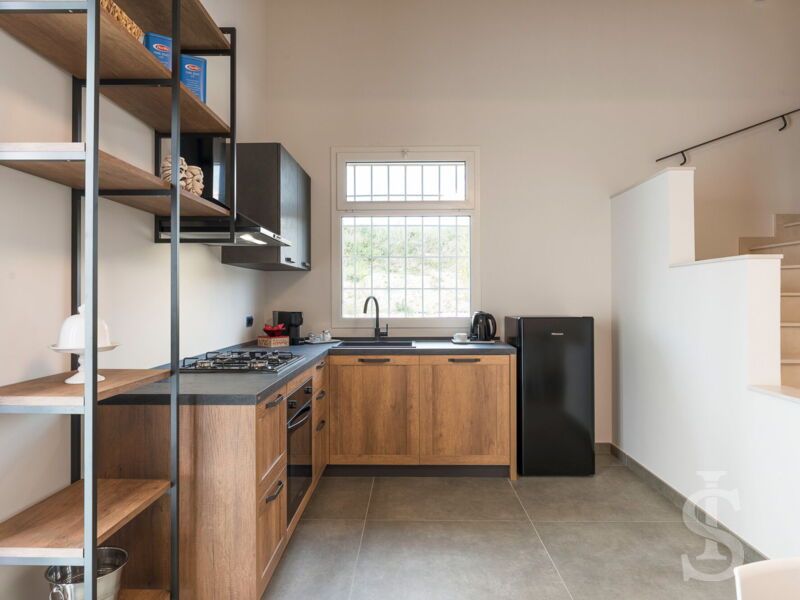 dimora-bufalefi-appartement-im-erdgeschoss-mit-kueche-seitliche-ansicht.jpg