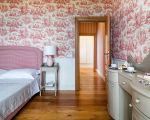 ferienhaus-capinera-schlafzimmer-mit-doppelbett.jpg