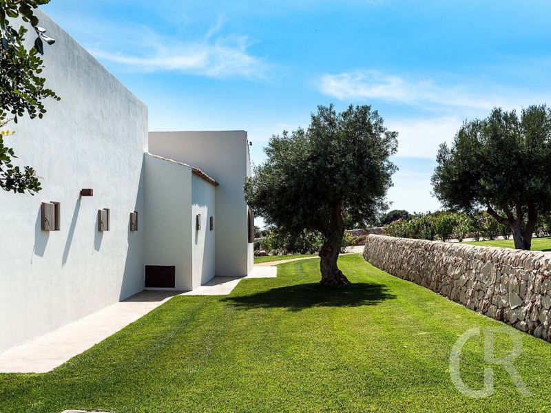ferienhaus-carrubi-garten.jpg