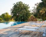 ferienhaus-dimora-pura-pool-inmitten-der-natur.jpg
