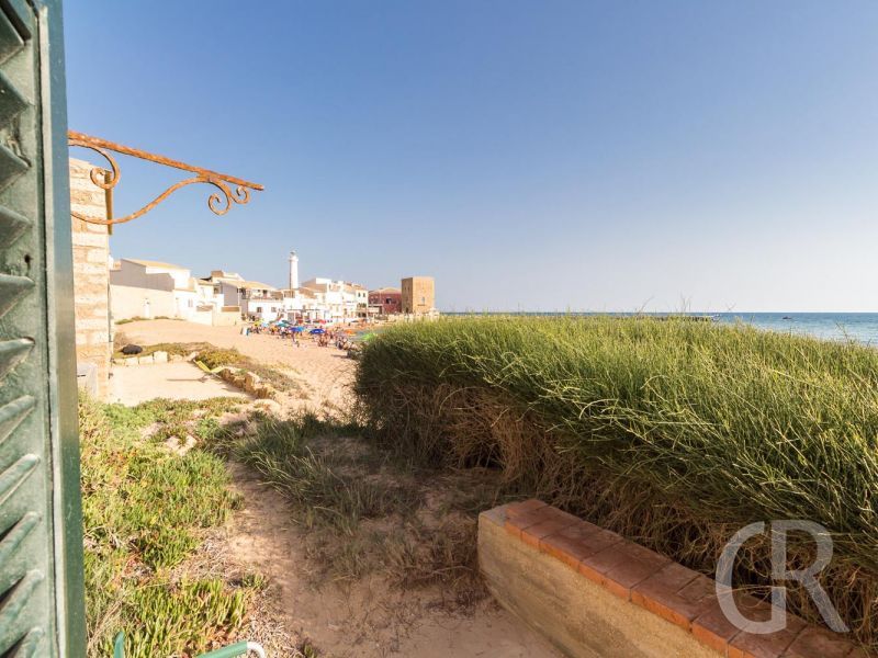 ferienhaus-tamerici-am-meer-und-strand.jpg