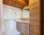 ferienwohnung-amarillis-duschbad.jpg
