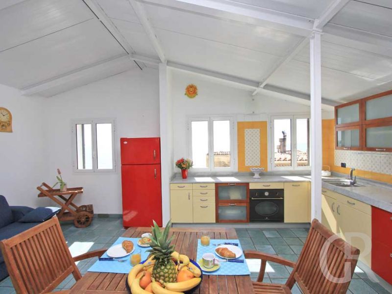 ferienwohnung-dedalo-moderne-kueche.jpg