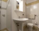 ferienwohnung-mannira-duschbad.jpg