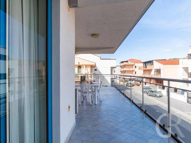 ferienwohnung-pistacchio-terrasse.jpg