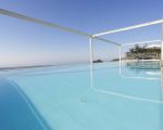 villa-afodite-gigantischer-pool.jpg