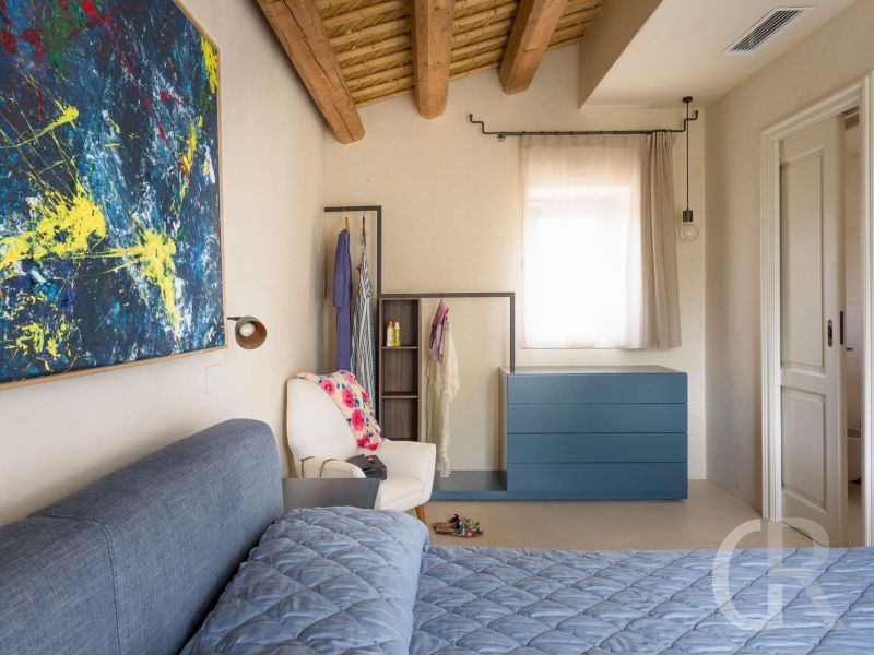 villa-al-nair-blaues-bett.jpg