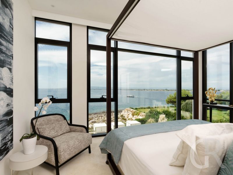 villa-angelina-toller-blick-auf-das-meer.jpg