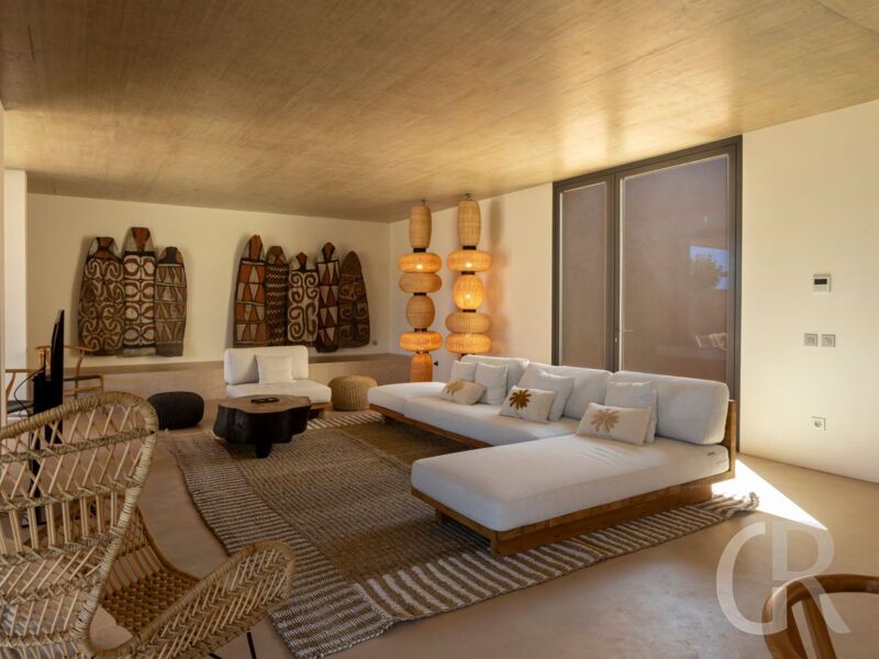 villa-calamare-grosses-sofa.jpg
