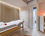 villa-castalia-massageliege.jpg
