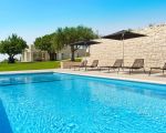 villa-colle-verde-pool.jpg