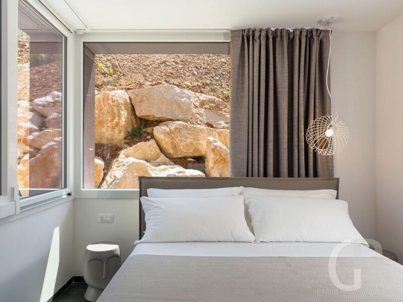 villa-dolce-vita-schlafbereich-mkit-doppelbett.jpg