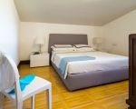 villa-gira-sole-doppelbett-im-schlafzimmer.jpg