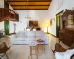 villa-gira-sole-wohnzimmer-mit-sofa.jpg