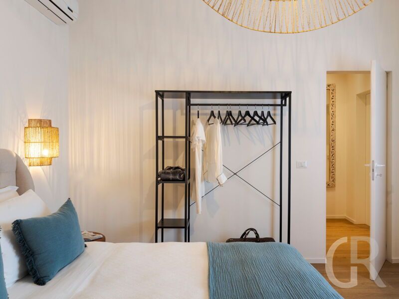 villa-maddalena-schlafzimmer-mit-schrank.jpg