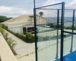 villa-nausica-tennis-padel-feld.jpeg