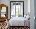 villa-nerello-schlafzimmer-und-doppelbett.jpg