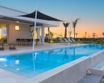 villa-paradisus-pool-am-abend.jpg