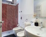 villa-pietra-del-sole-bad-mit-dusche.jpg