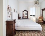 villa-ritrovato-weisses-schlafzimmer.jpg